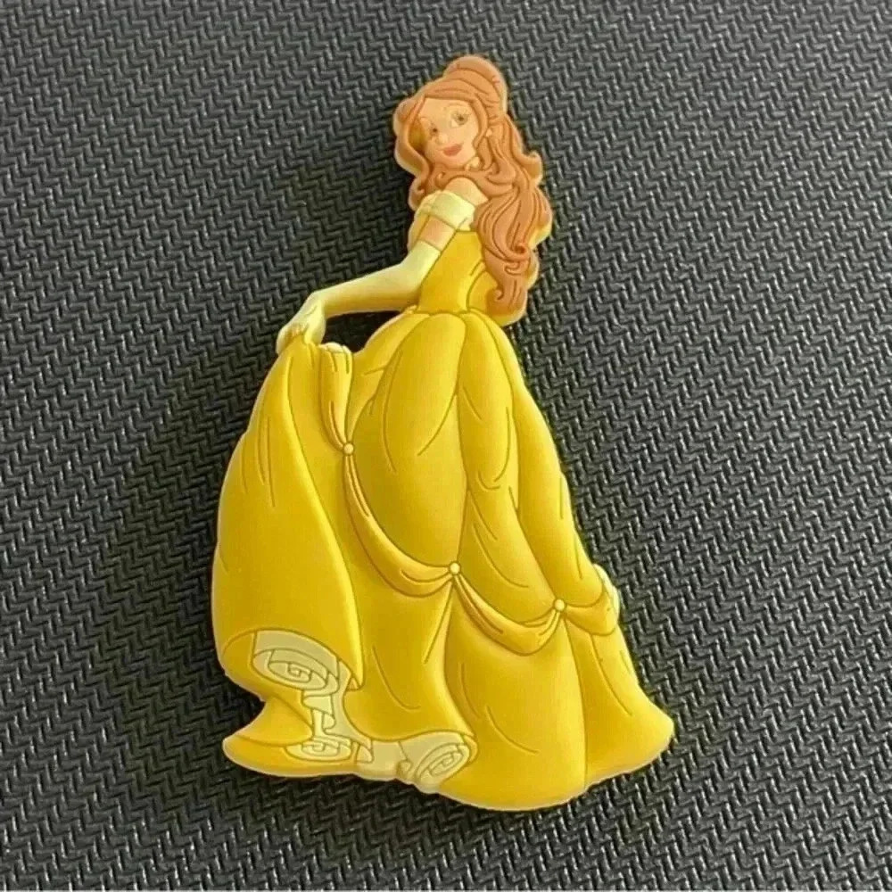 Disney Princess Belle Soft Touch PVC Magnet - Picture 2 of 4